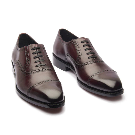 Men’s hand-welted burgundy Oxford shoes – side profile