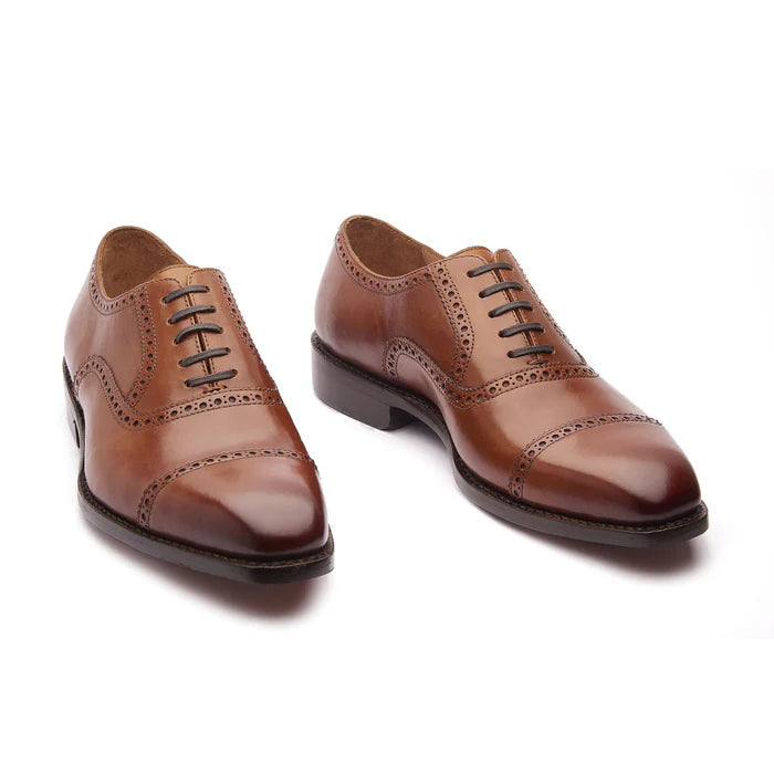 Men’s hand-welted burgundy Oxford shoes – side profile