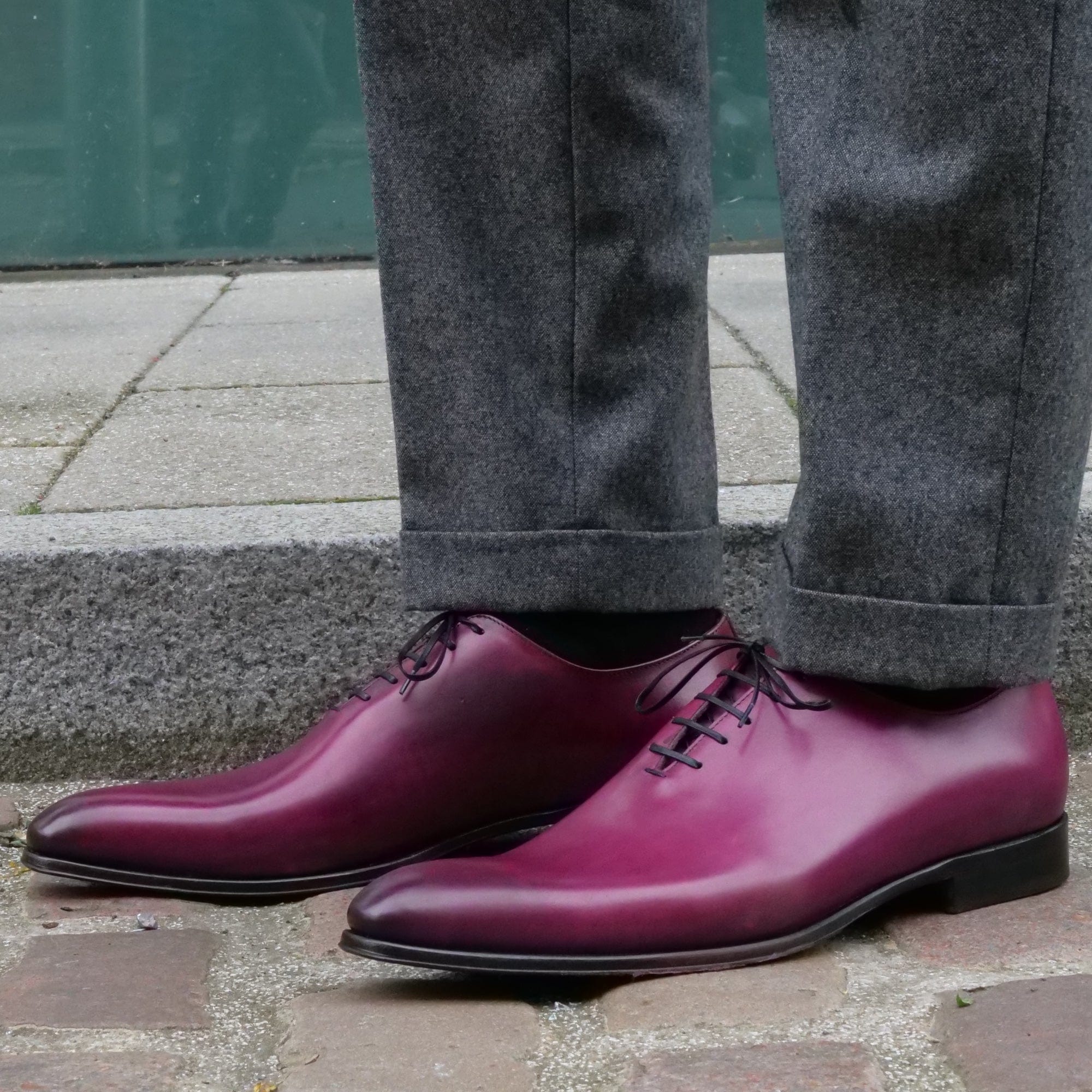 plum wholecut oxford shoes close up detail