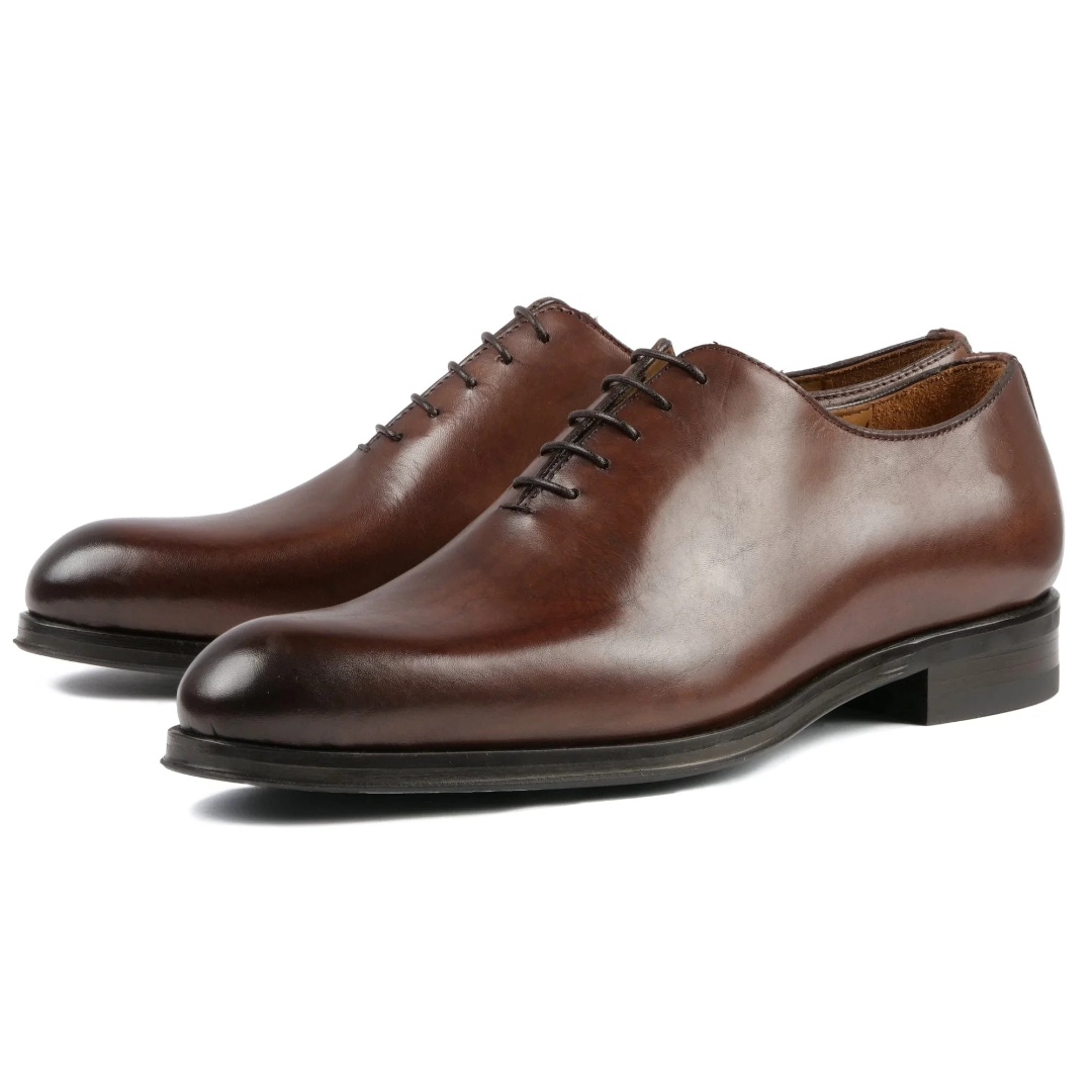 menβs wholecut oxford shoes in brown leather