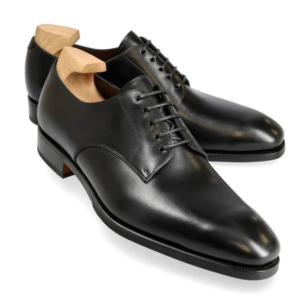 Elegant black Derby shoes designed for all-day comfort and style