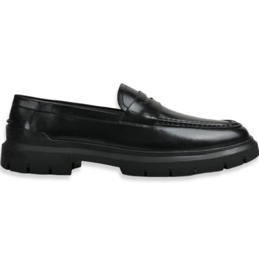 Menβs penny loafers in black with stride grip sole, handcrafted leather slip-on shoes