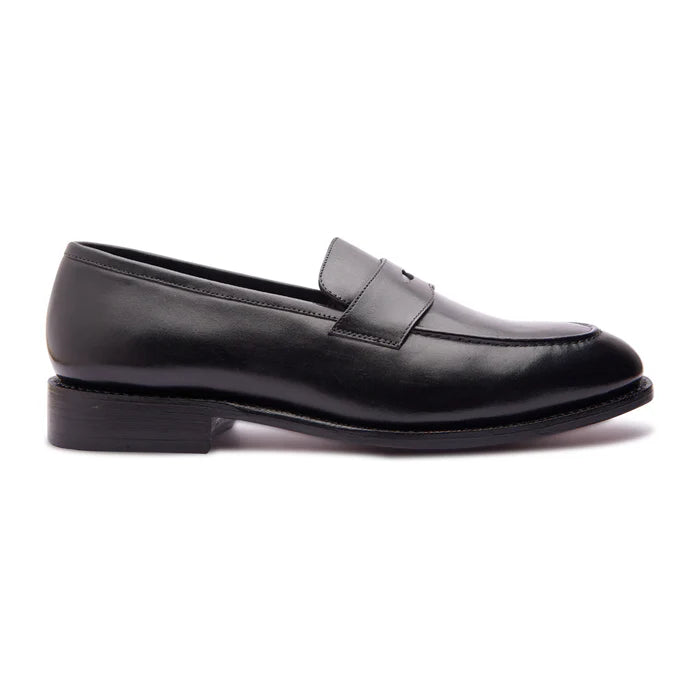 Aurus Penny Loafer – Classic & Versatile