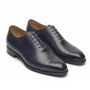 Navy blue leather lace-up formal shoes for men, three-quarter view