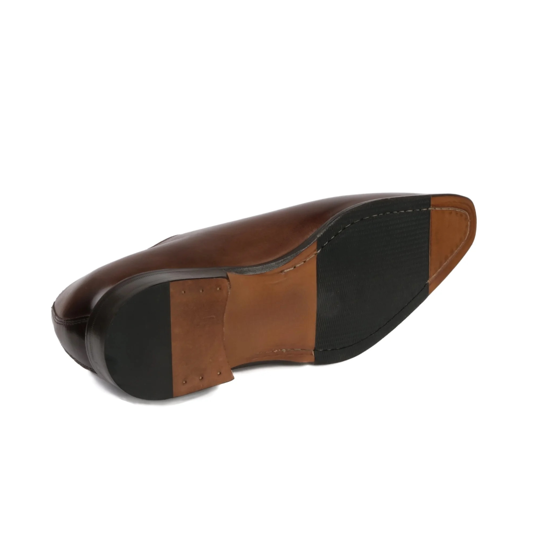 Premium brown leather Benson Wholecut Oxford with sleek design