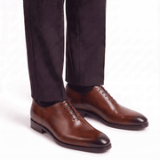 Cognac Wholecut Oxford – Hand-Finished Leather