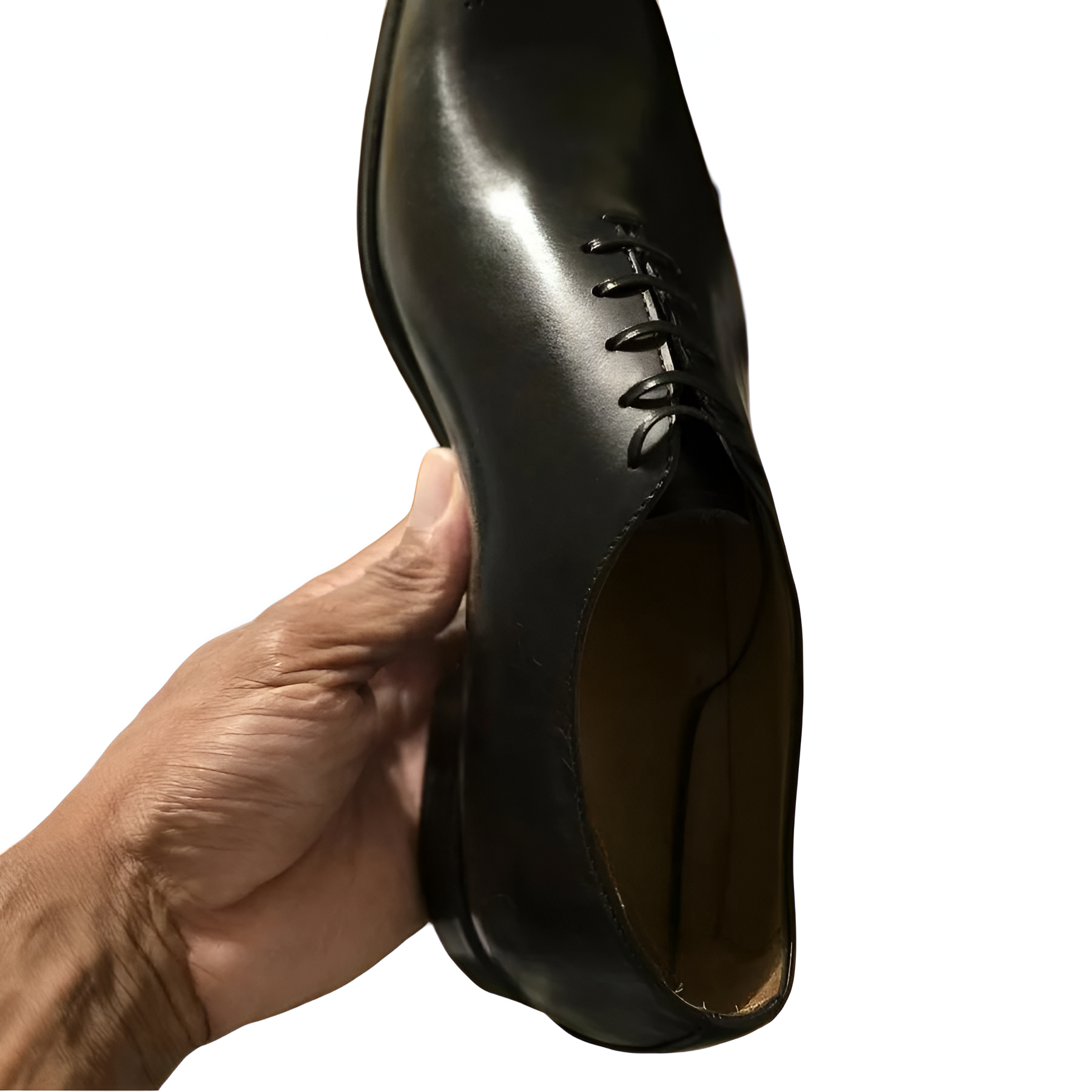 Ellington Wholecut Brogue black leather – heel and sole detail